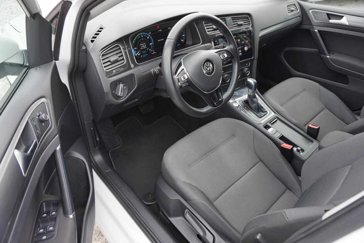 volkswagen-golf-e-golf-35-8-kwh-2019-eletrico