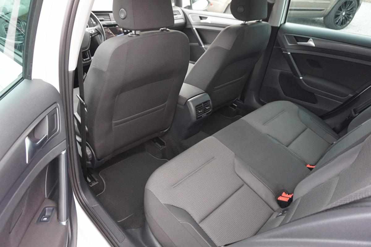 volkswagen-golf-e-golf-35-8-kwh-2019-eletrico