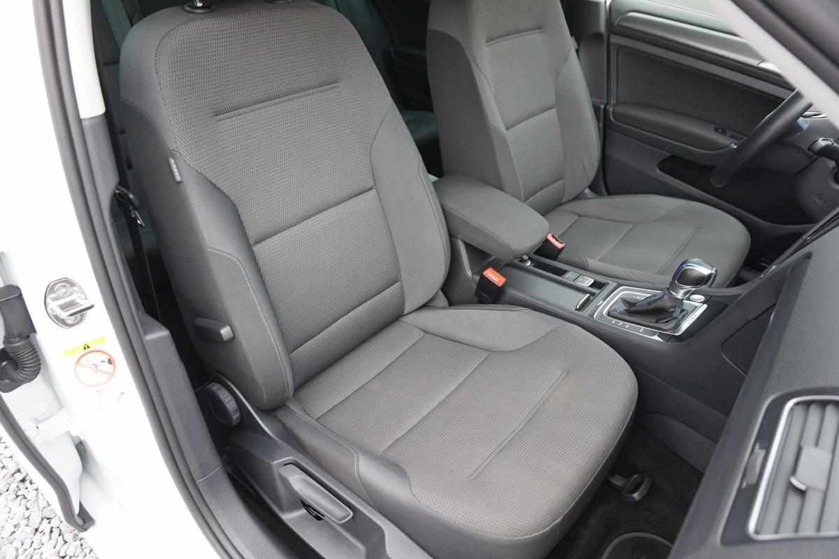 volkswagen-golf-e-golf-35-8-kwh-2019-eletrico