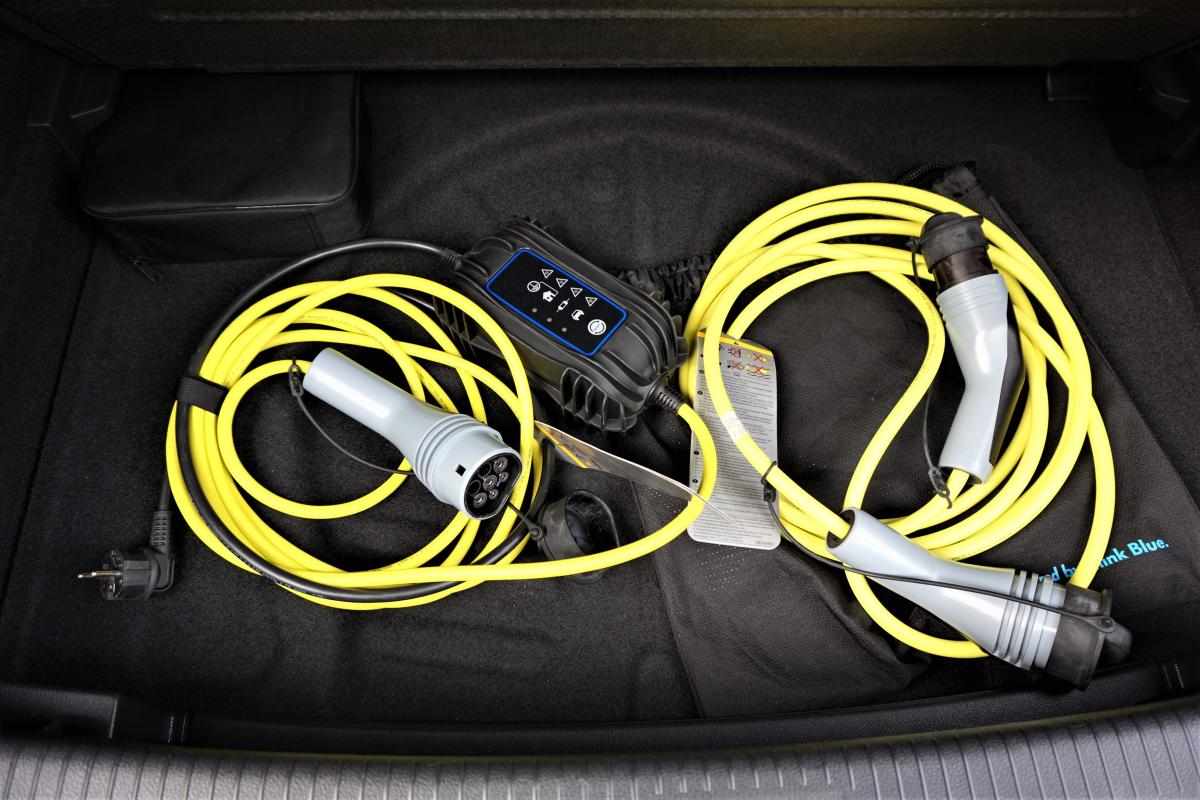 volkswagen-golf-e-golf-35-8-kwh-2019-eletrico