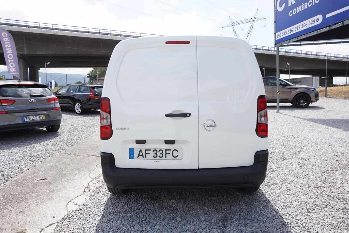 opel-combo-1-5-102cv-2021-diesel-1499cc