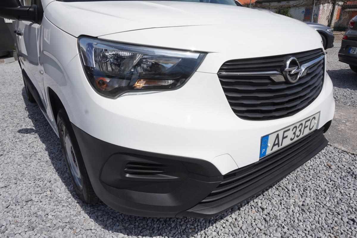 opel-combo-1-5-102cv-2021-diesel-1499cc