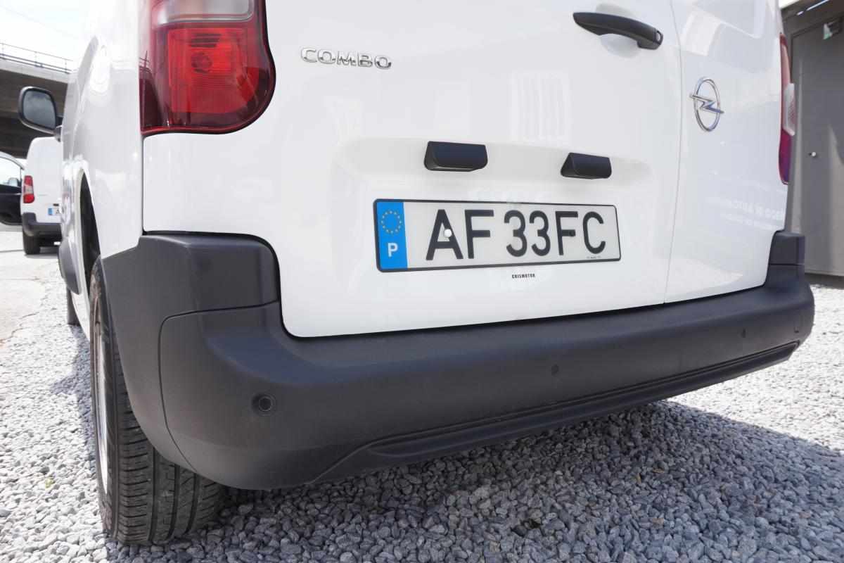 opel-combo-1-5-102cv-2021-diesel-1499cc