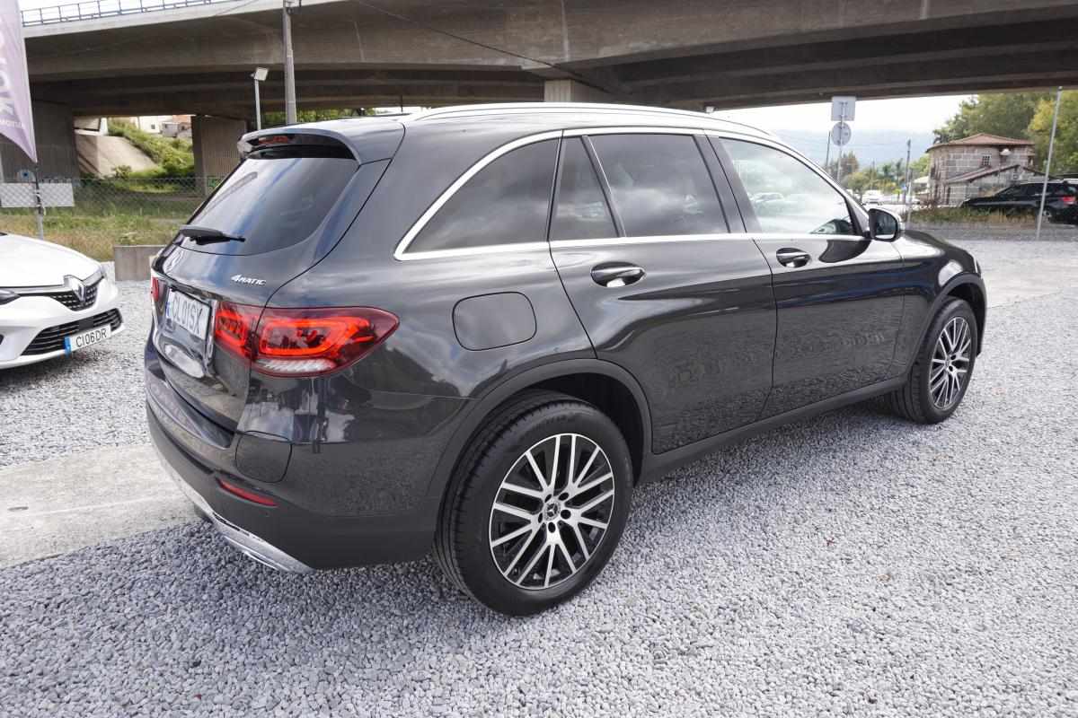 mercedes-benz-glc-300-de-4matic-2022-diesel-1950cc