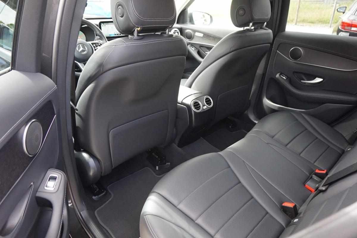 mercedes-benz-glc-300-de-4matic-2022-diesel-1950cc