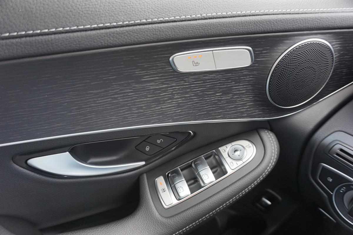 mercedes-benz-glc-300-de-4matic-2022-diesel-1950cc