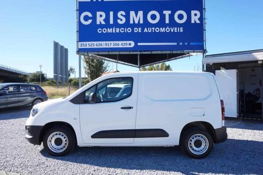 opel-combo-2022-diesel-1499cc