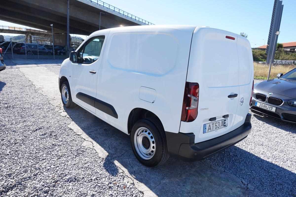 opel-combo-2022-diesel-1499cc