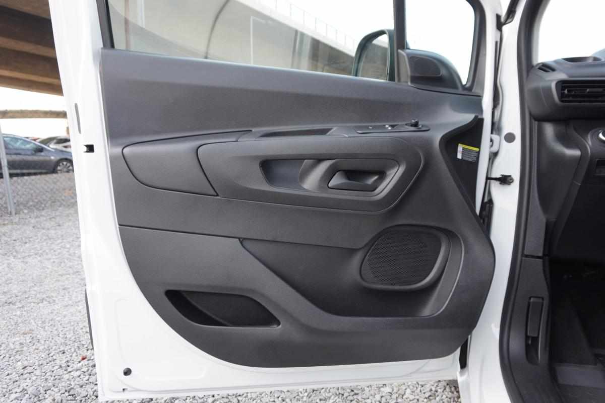 opel-combo-2022-diesel-1499cc