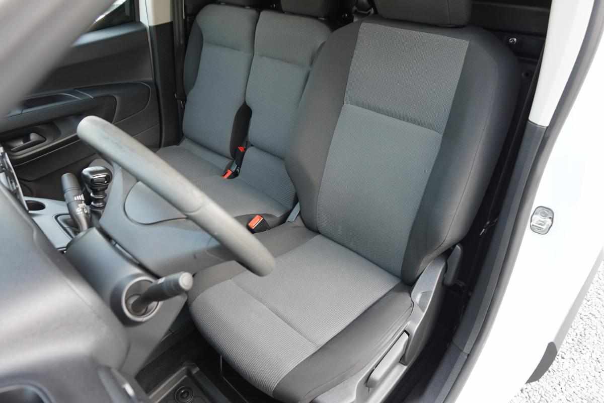 opel-combo-2022-diesel-1499cc