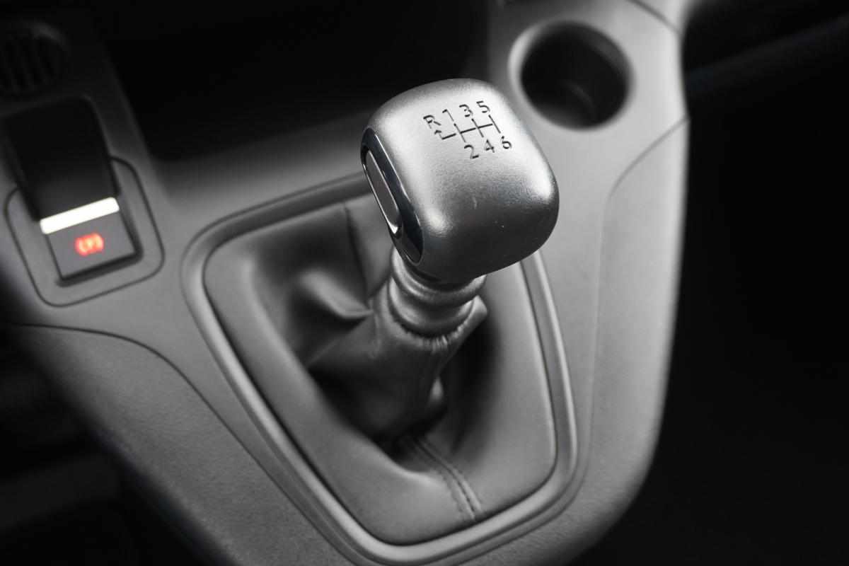 opel-combo-2022-diesel-1499cc