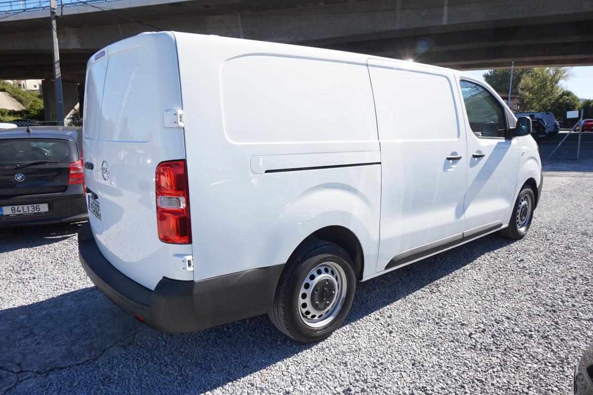 opel-vivaro-2-0cdti-2022-diesel-1995cc
