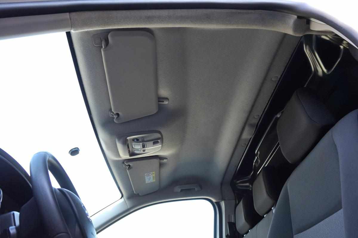 opel-vivaro-2-0cdti-2022-diesel-1995cc