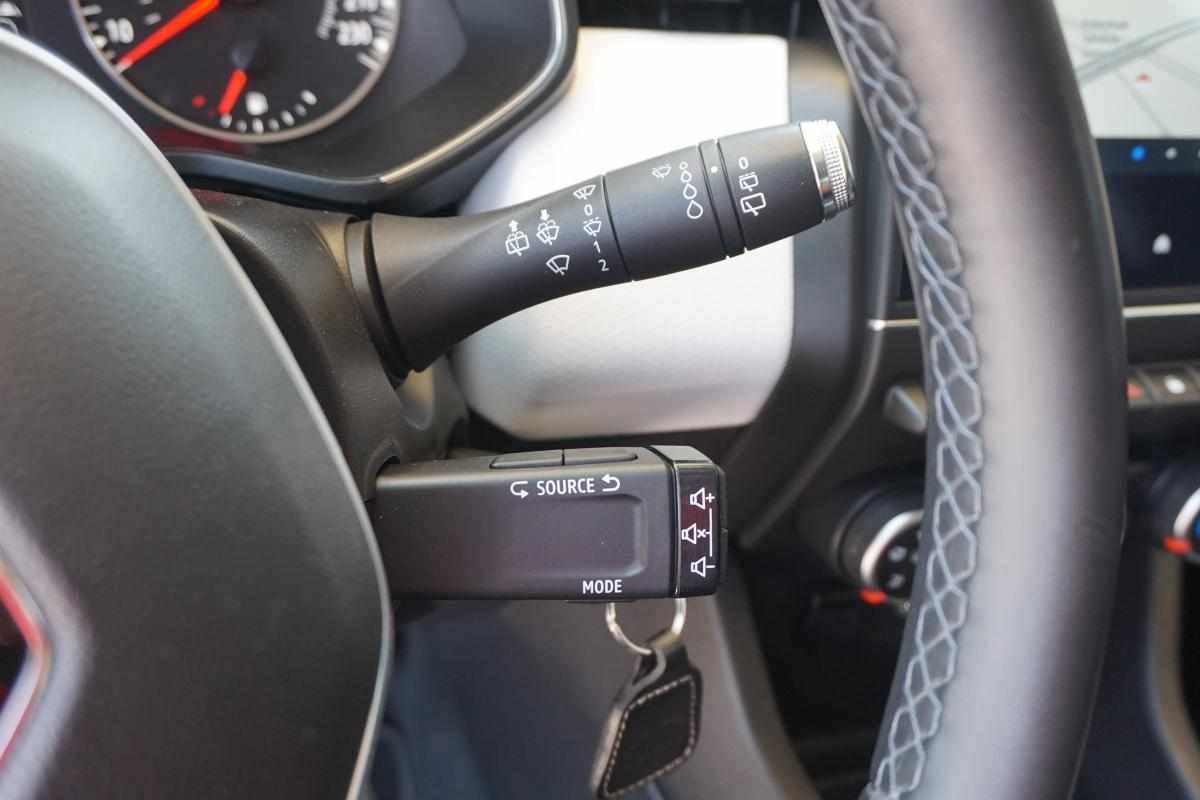 renault-clio-1-0-tce-2021-gasolina-999cc