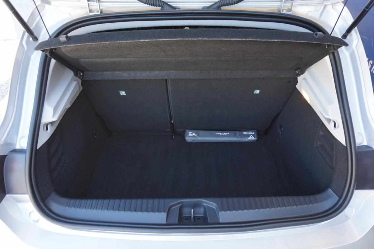 renault-clio-1-0-91cv-2022-gasolina-999cc