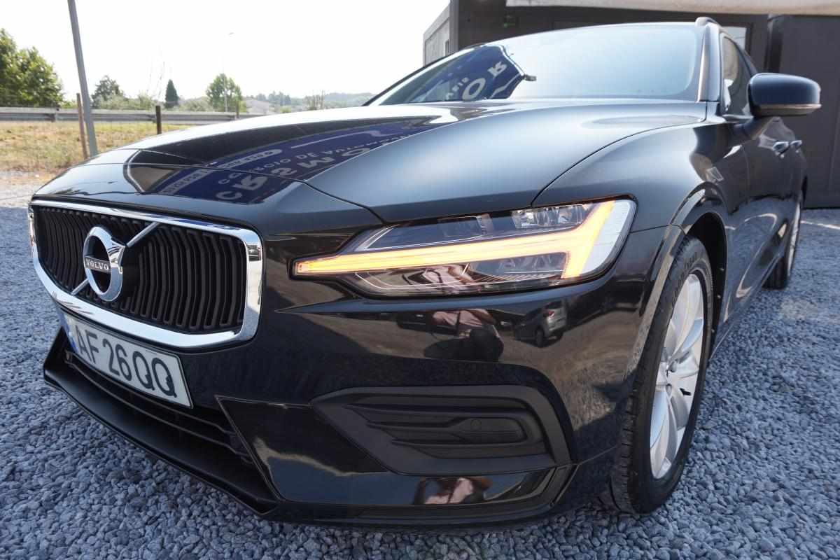 volvo-v60-b4-2021-diesel-1969cc