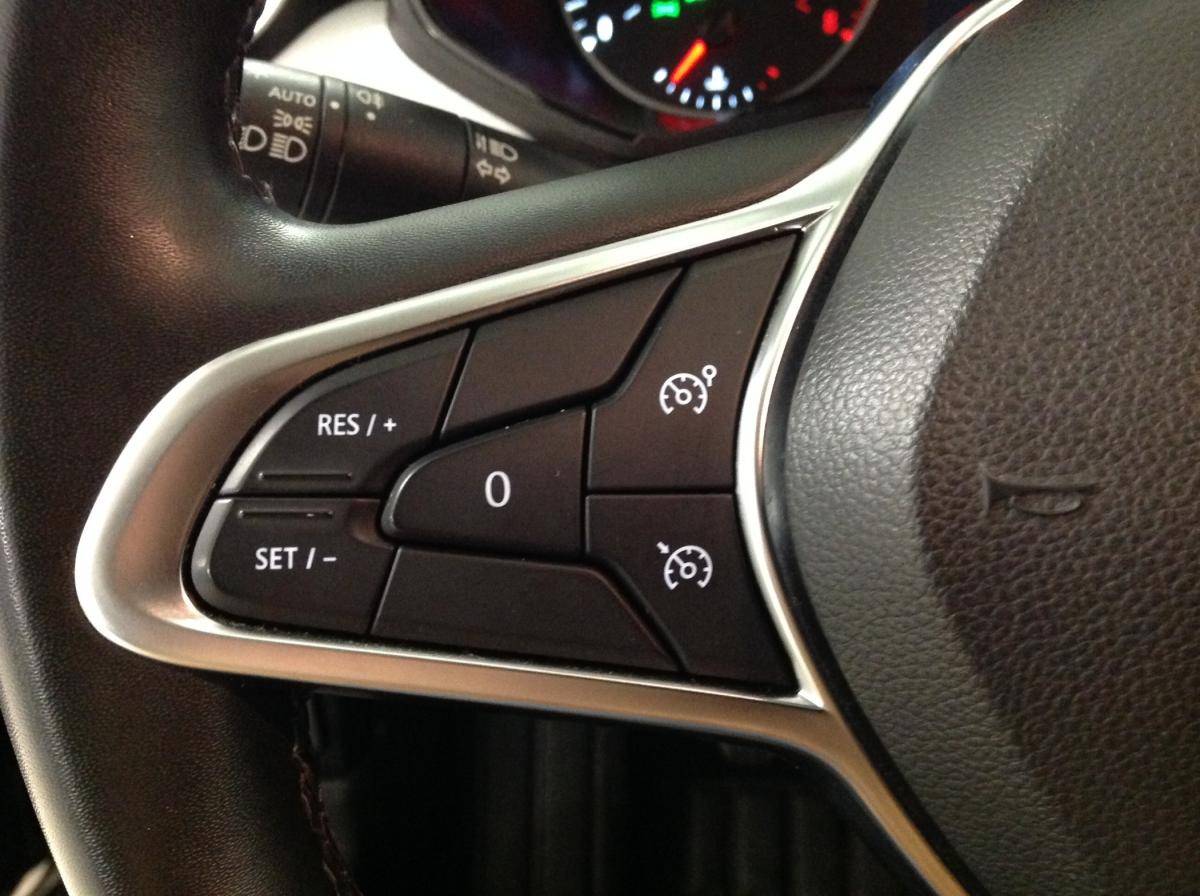 renault-clio-2022-gasolina-999cc