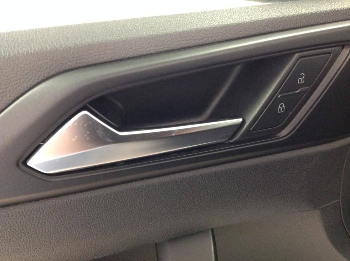 volkswagen-taigo-2023-gasolina-999cc