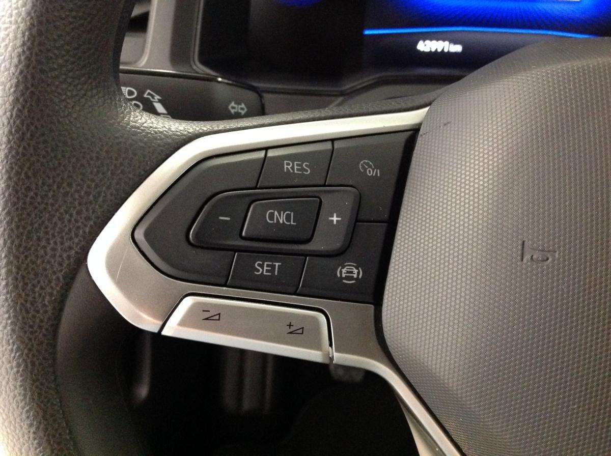 volkswagen-taigo-2023-gasolina-999cc