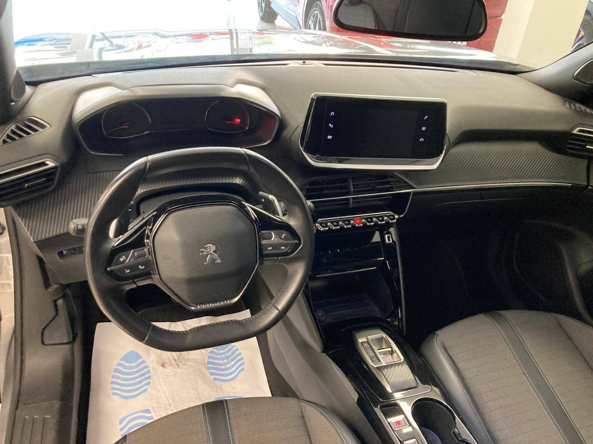 peugeot-2008-2022-gasolina-1199cc