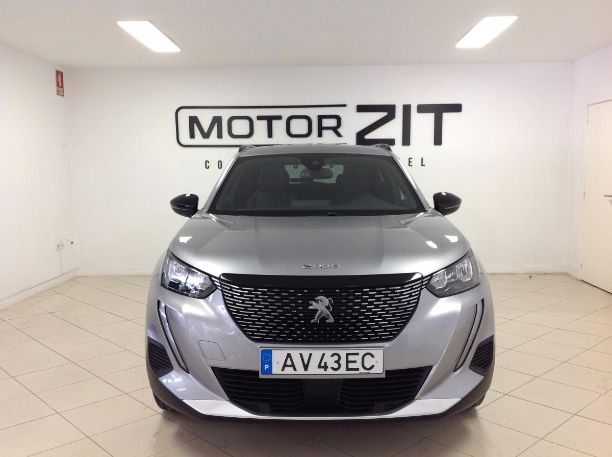 peugeot-2008-2022-gasolina-1199cc
