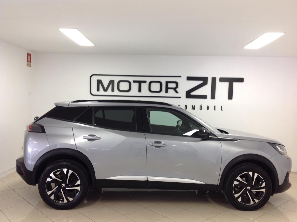 peugeot-2008-2022-gasolina-1199cc
