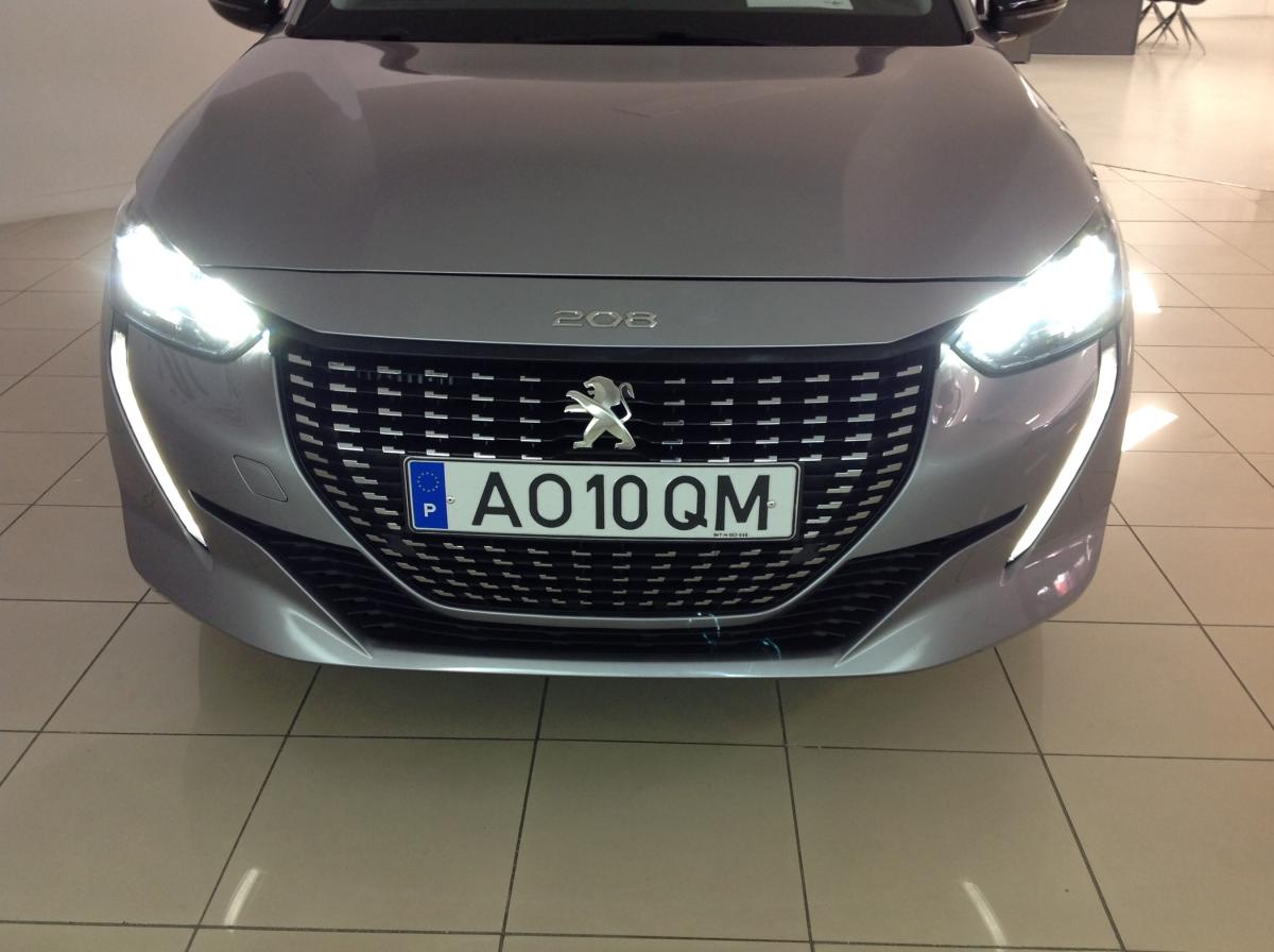 peugeot-208-2022-gasolina-1199cc
