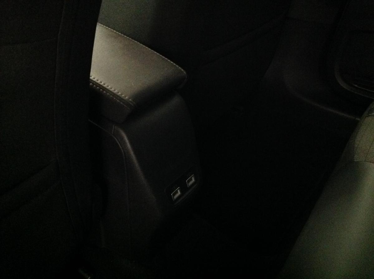 peugeot-208-2022-gasolina-1199cc