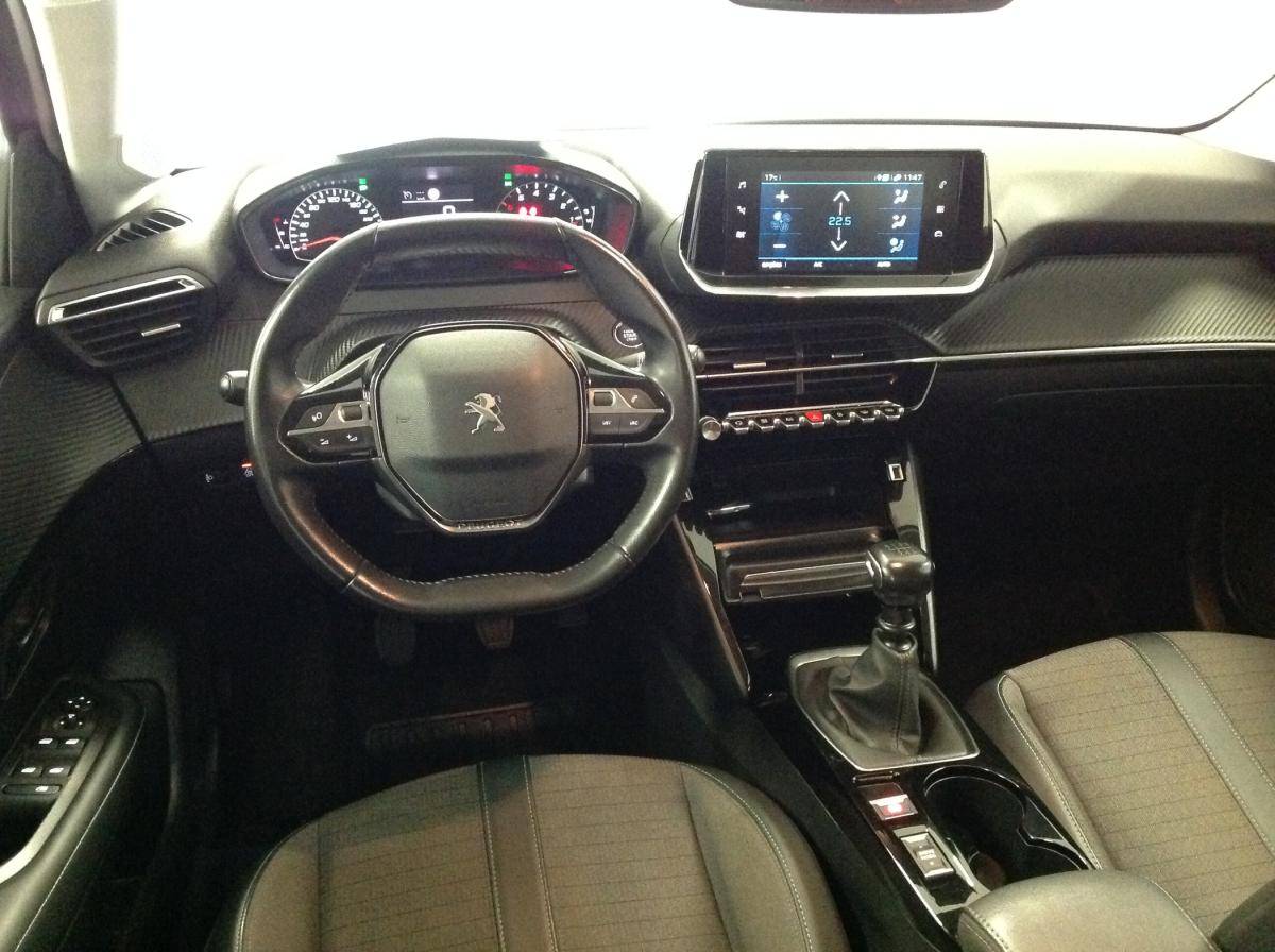 peugeot-208-2022-gasolina-1199cc