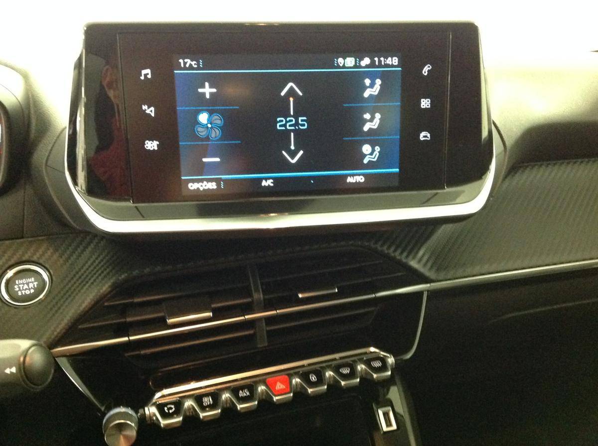peugeot-208-2022-gasolina-1199cc
