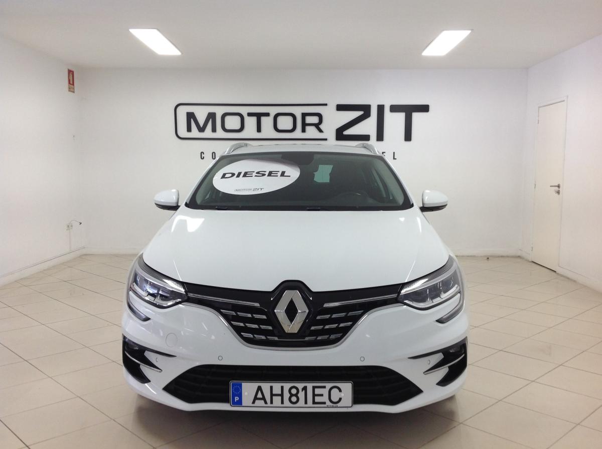 renault-megane-sport-tourer-2021-diesel-1461cc