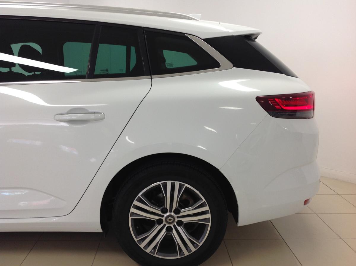renault-megane-sport-tourer-2021-diesel-1461cc