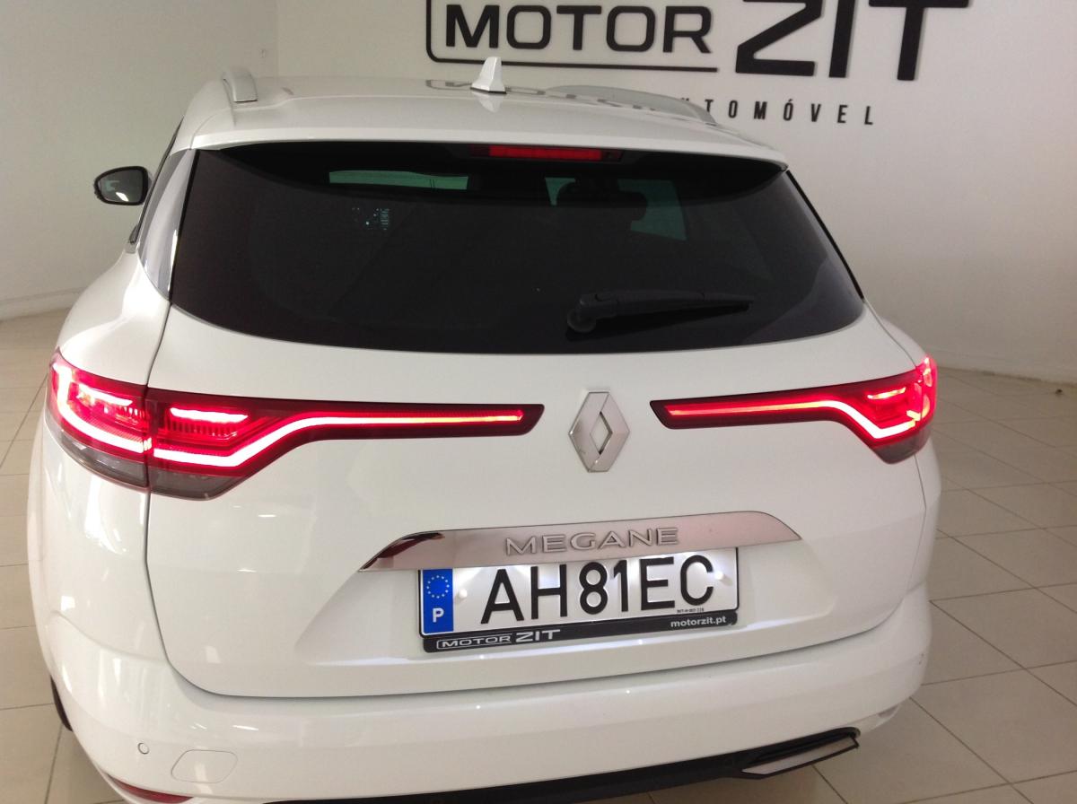 renault-megane-sport-tourer-2021-diesel-1461cc