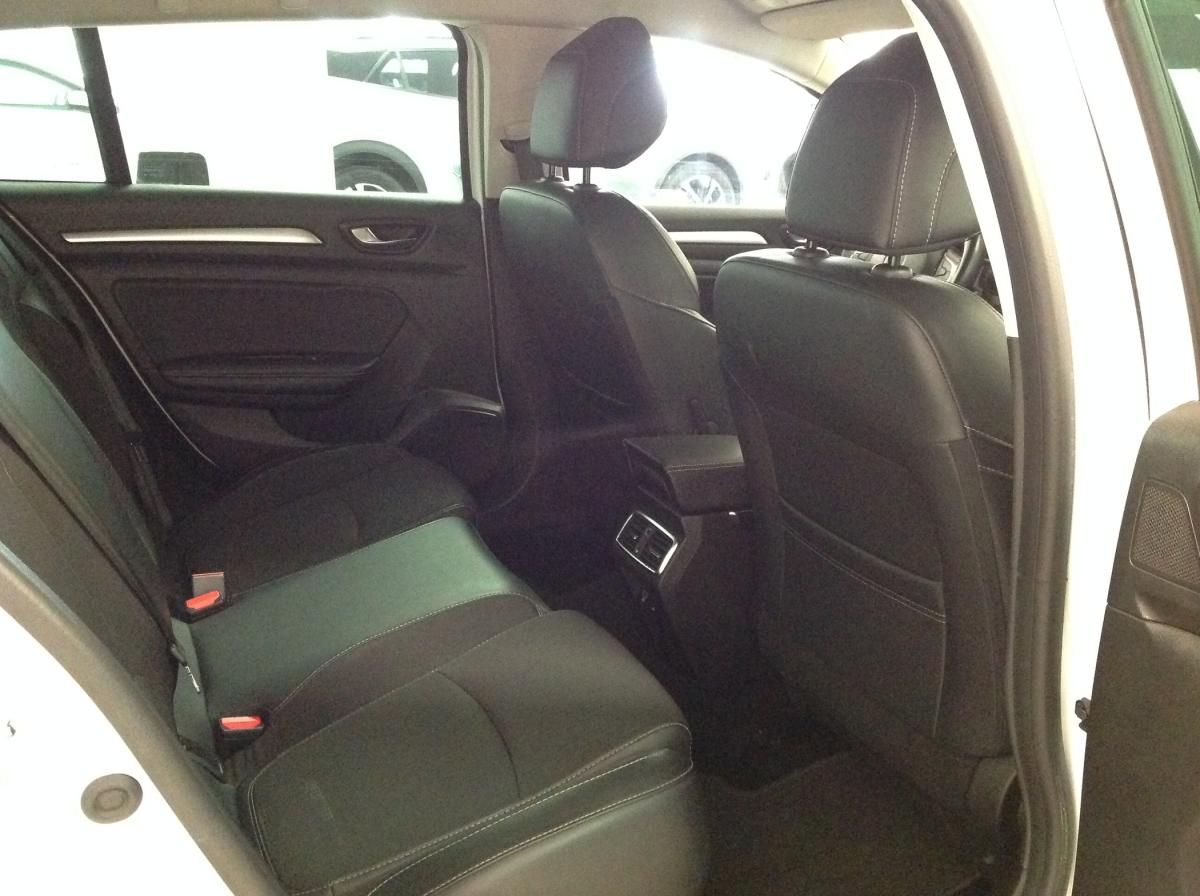 renault-megane-sport-tourer-2021-diesel-1461cc