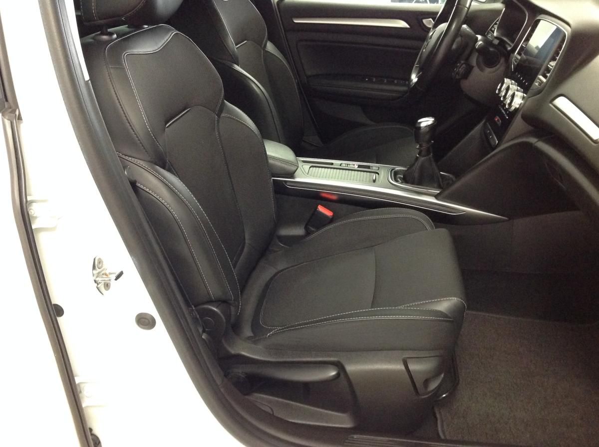renault-megane-sport-tourer-2021-diesel-1461cc