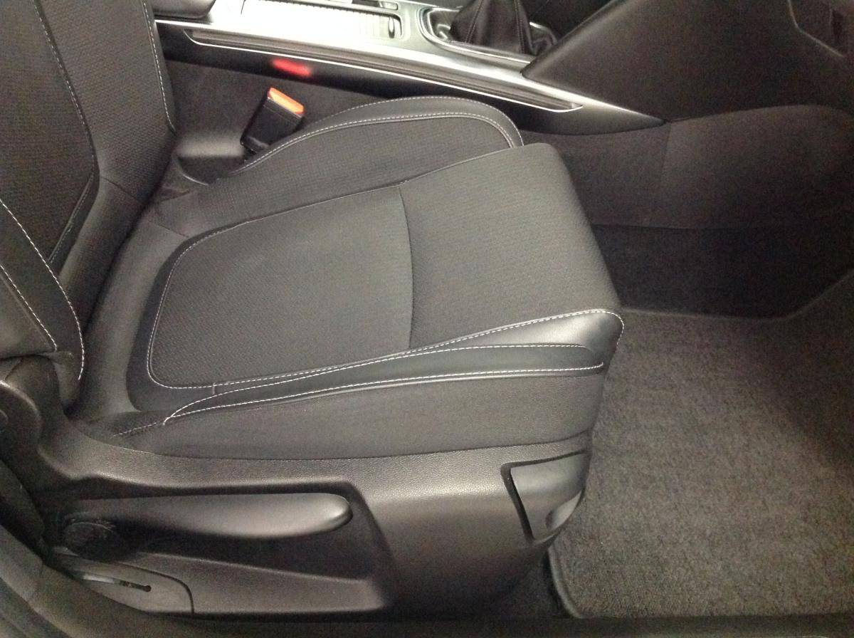 renault-megane-sport-tourer-2021-diesel-1461cc