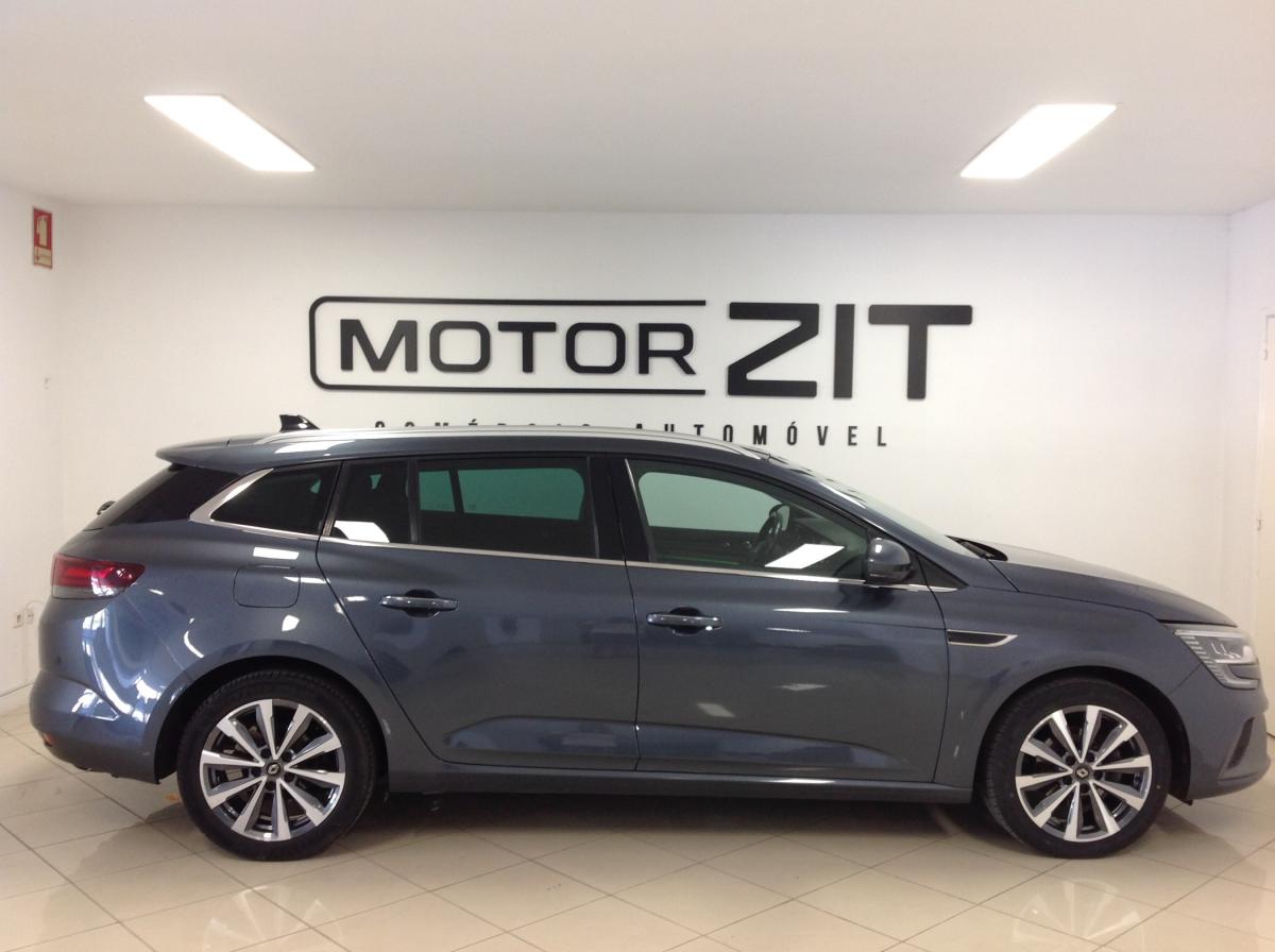 renault-megane-sport-tourer-2021-diesel-1461cc