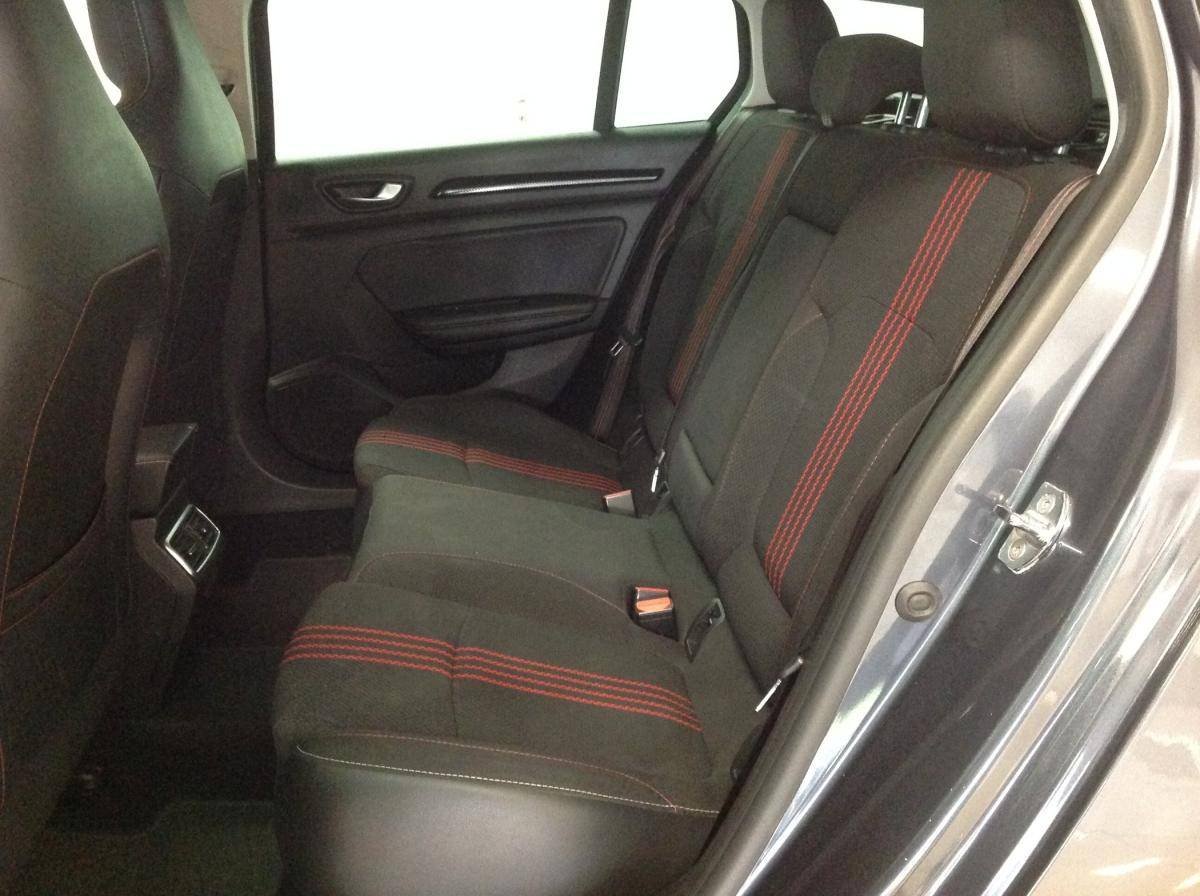 renault-megane-sport-tourer-2021-diesel-1461cc