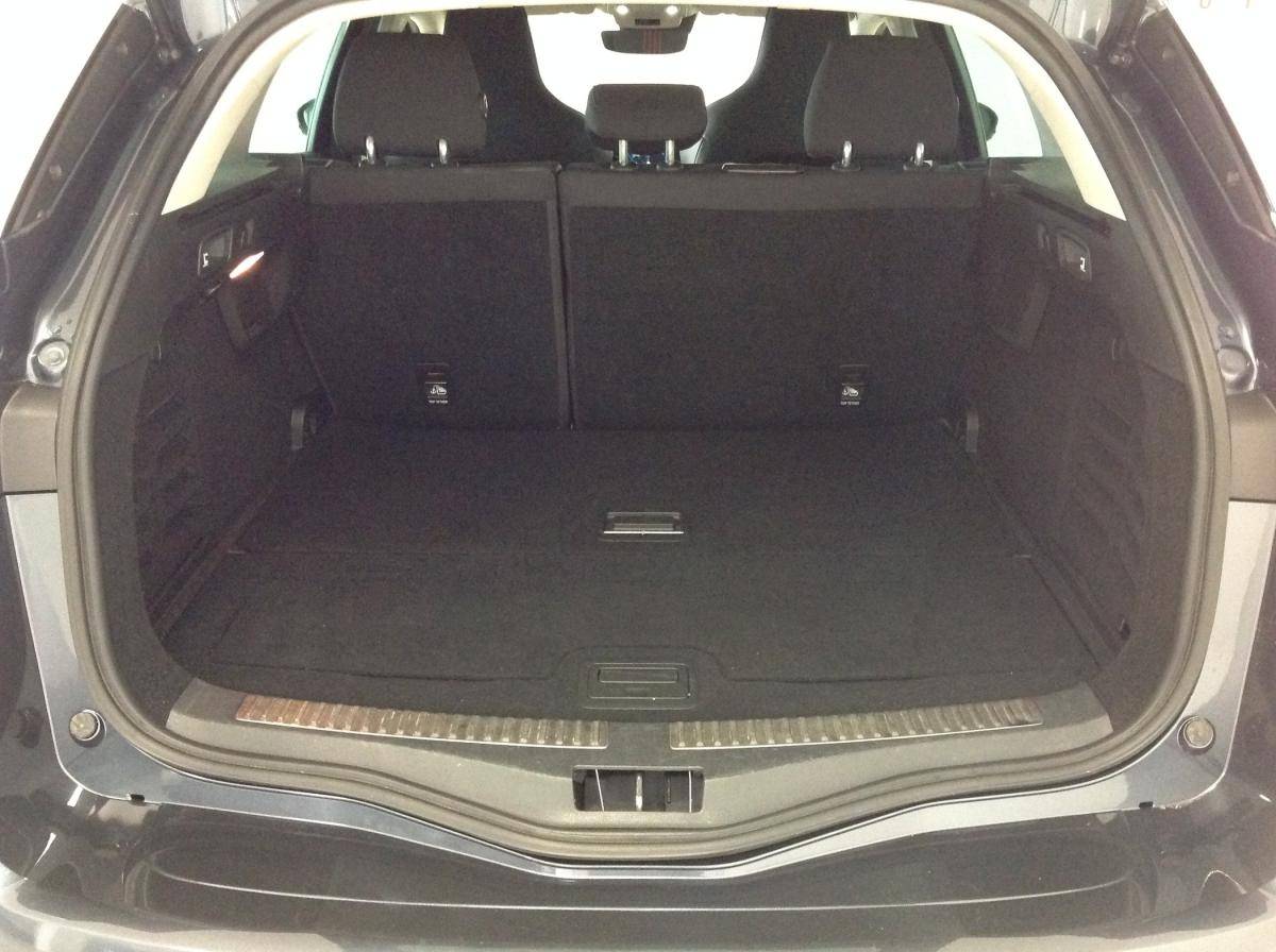 renault-megane-sport-tourer-2021-diesel-1461cc