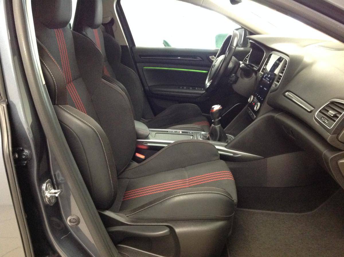 renault-megane-sport-tourer-2021-diesel-1461cc