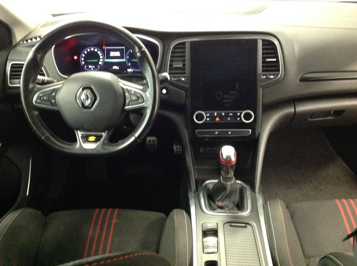 renault-megane-sport-tourer-2021-diesel-1461cc