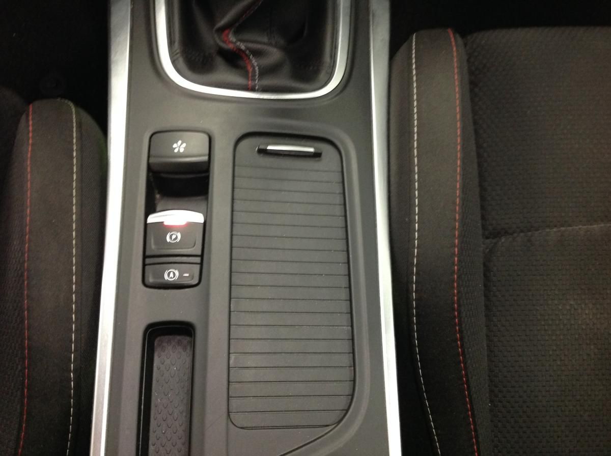 renault-megane-sport-tourer-2021-diesel-1461cc