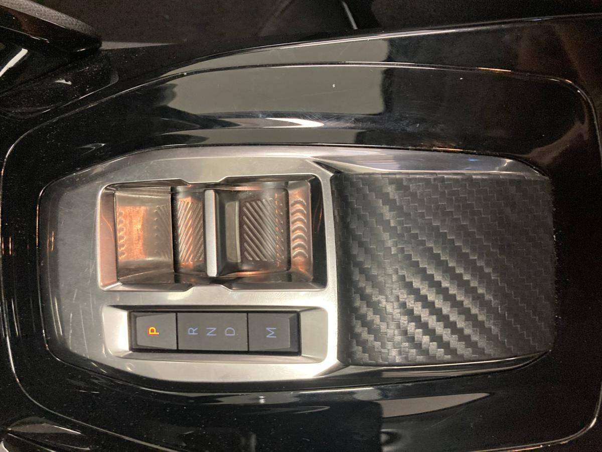 peugeot-208-2022-gasolina-1199cc