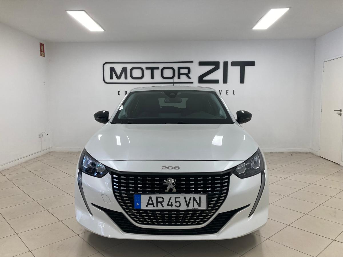 peugeot-208-2022-gasolina-1199cc