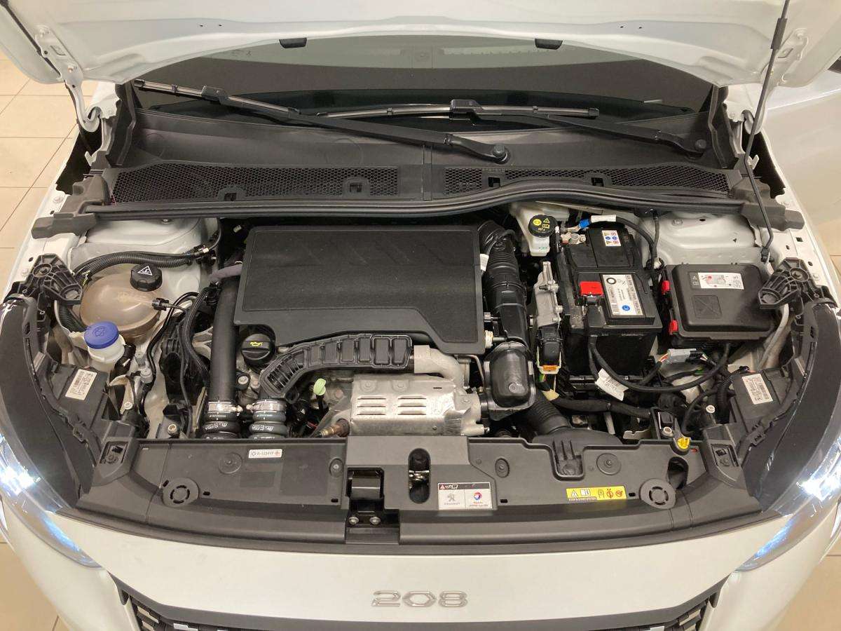 peugeot-208-2022-gasolina-1199cc