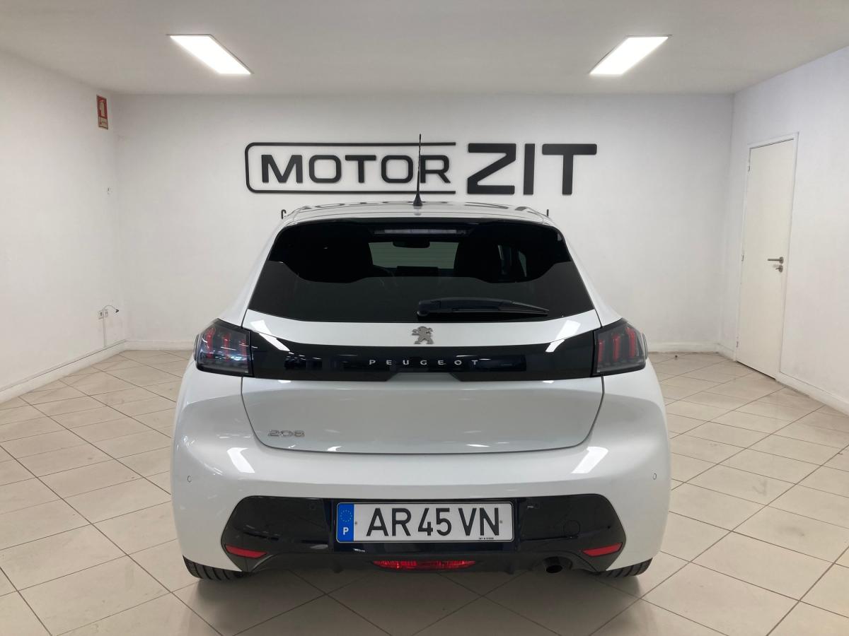 peugeot-208-2022-gasolina-1199cc