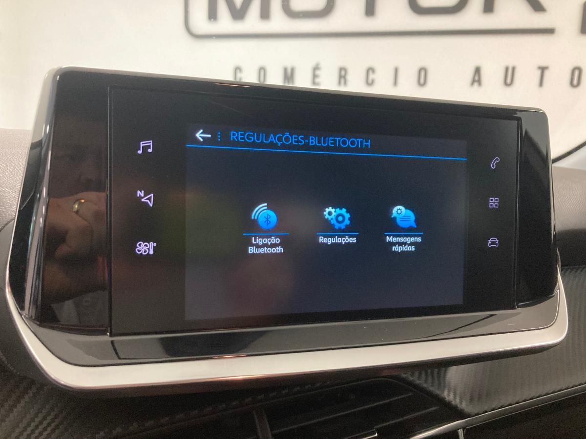 peugeot-208-2022-gasolina-1199cc