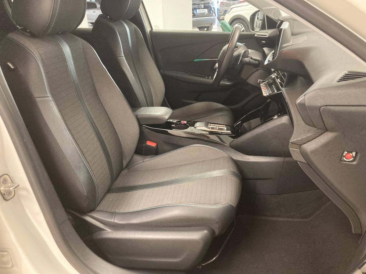 peugeot-208-2022-gasolina-1199cc