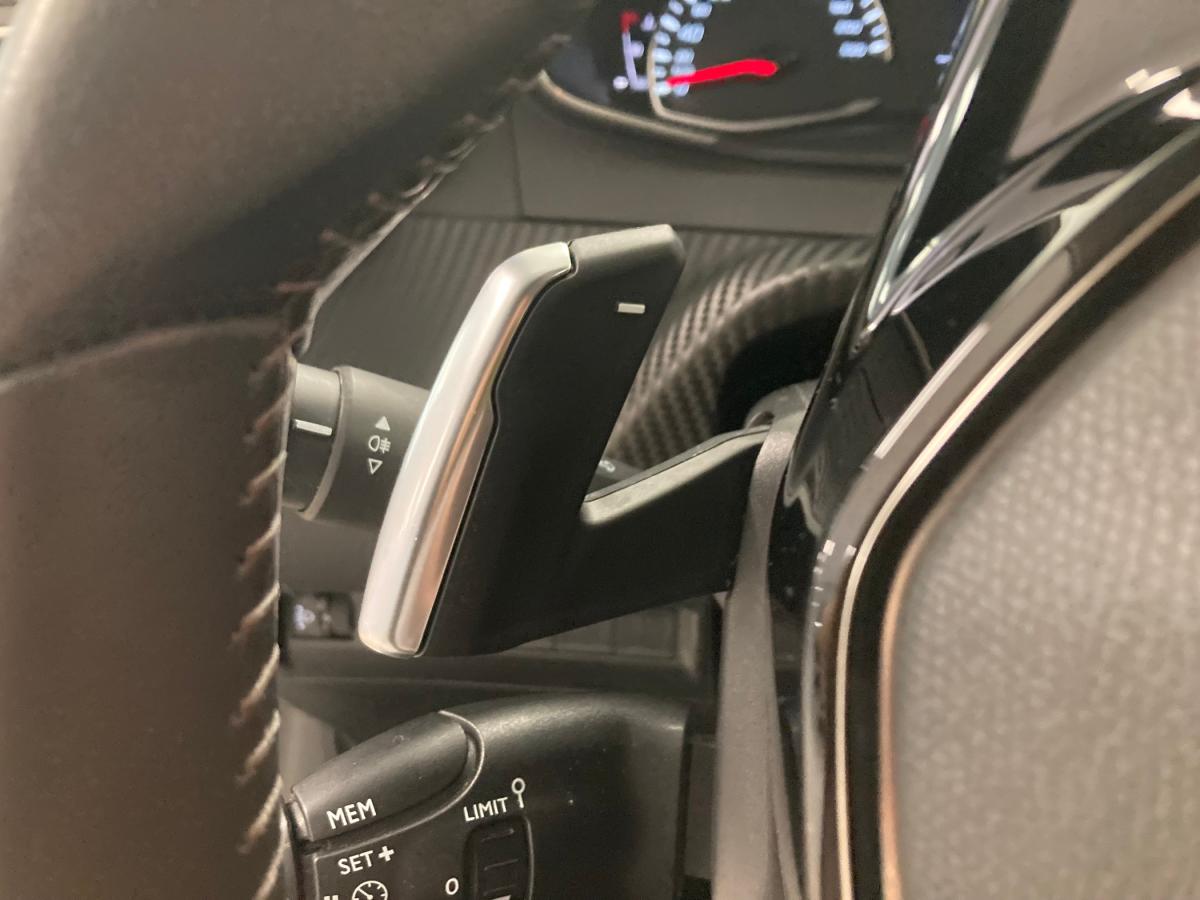 peugeot-208-2022-gasolina-1199cc
