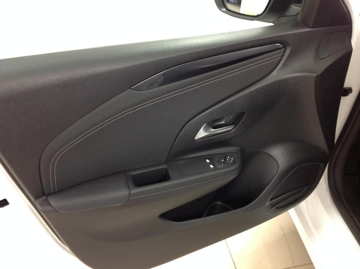 opel-corsa-2023-gasolina-1199cc